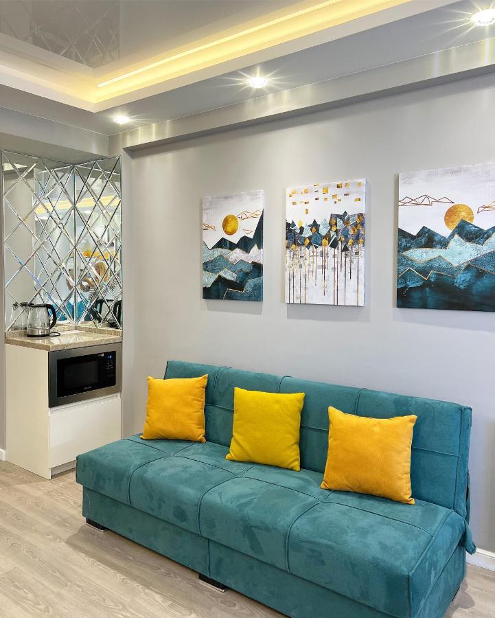 شقة Crystal Deluxe, Four Seasons F2, New غودوري المظهر الخارجي الصورة